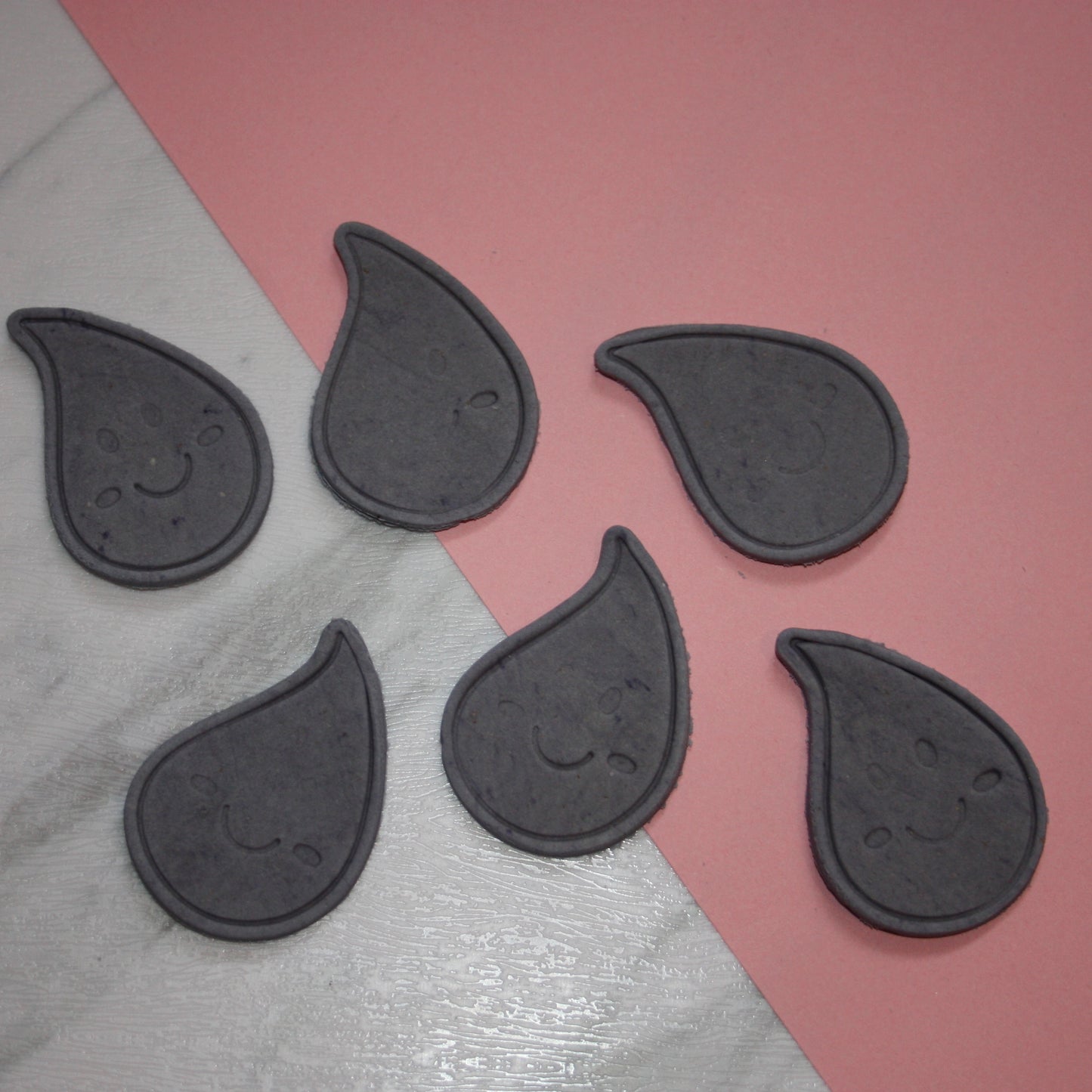 Raindrop Bikkies