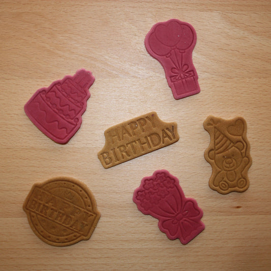 Red Birthday Bikkies
